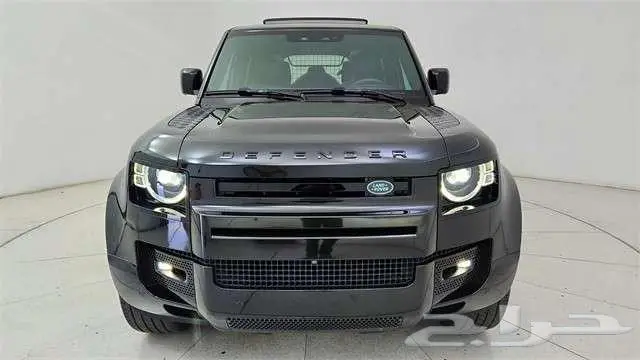 2023 Land Rover Defender 110 V8 3
