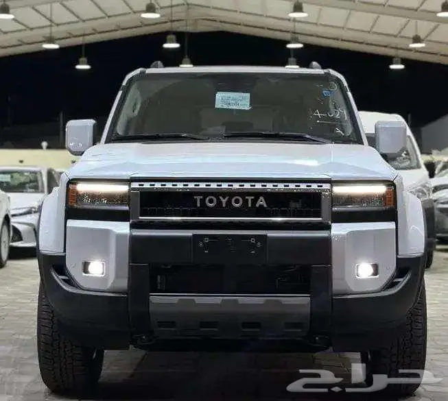 تتوفر فئات برادو 2025 اصفار لمبيعات النقد و البنوك بأقل ربح 11