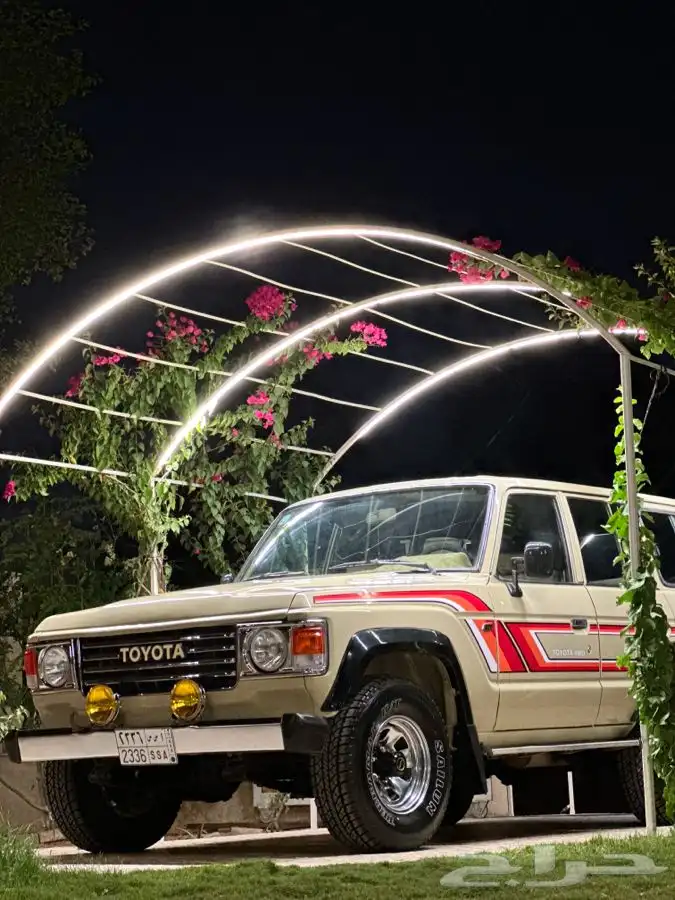 للبيع لاندكروز 1985 1