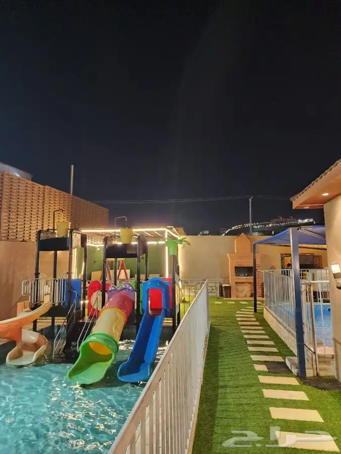 شاليه النرجس للايجار اليومي قسم وقسمين 3مسابح 9