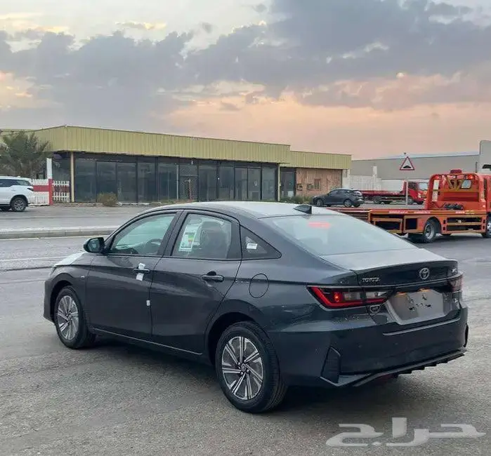 تويوتا يارس نص فل 2026 1