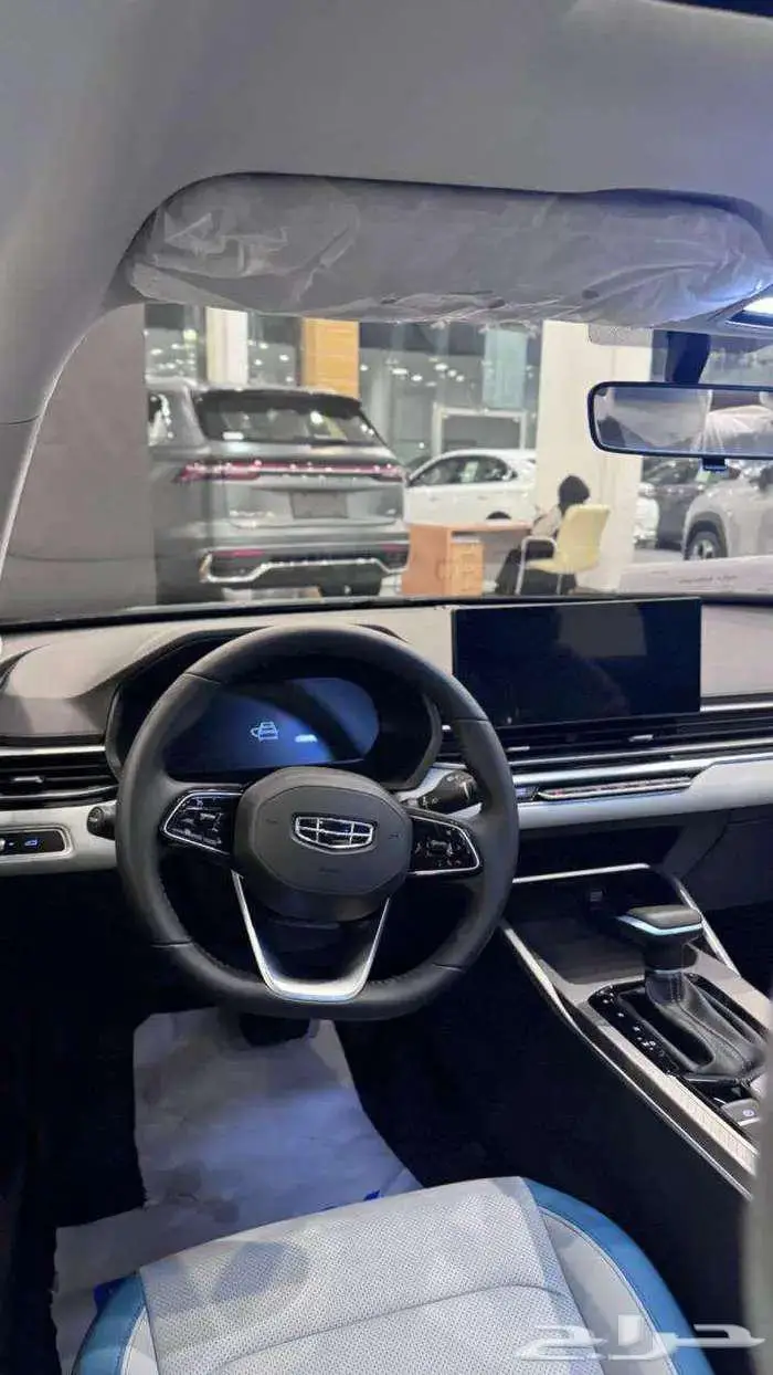 جيلي امجراند فل 2025 متوفر جميع الالوان بعروض مميزه 1