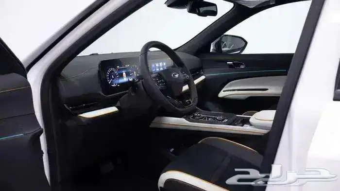 فورد تيريتوري تيتانيوم دارك اديشن 2025 6