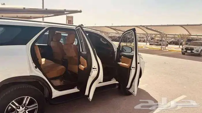 تويوتا فورتشنر 4سلندر GX2بنزين دبل 2021 4