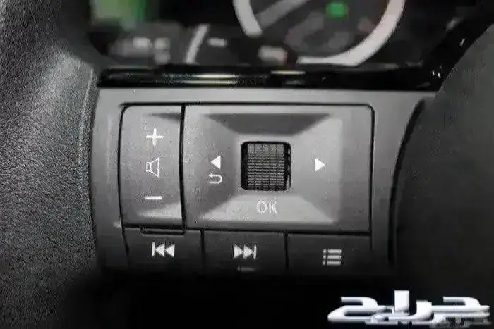 اكس تريل 5 راكب 7 راكب 2025 استاندر 11