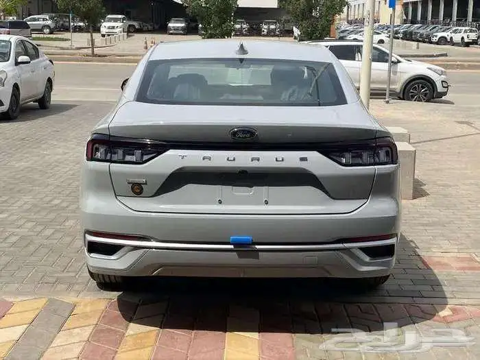 فورد توروس امبيانتي سعودي 2025 بالنقد والتقسيط 5