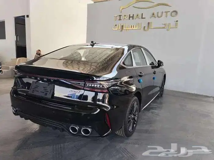 شيري اريزو 8 4 كاميرات بانوراما رادار موديل 2025 3