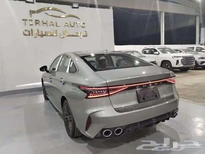 شيري اريزو 8 4 كاميرات بانوراما رادار موديل 2025 6