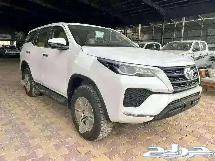 تويوتا - فورشنر GX2 - 2025 - بنزين بدون دبل - سعودي 0