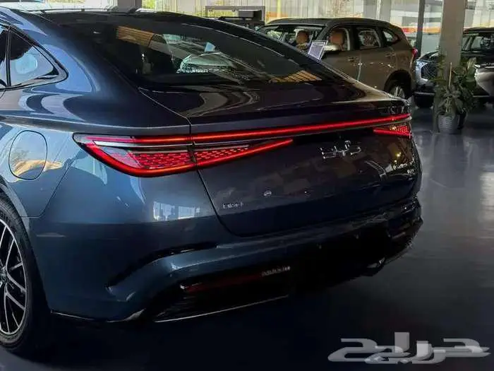 بي واي دي سيل 7 فل كامل 2026 بسعر حصري لدي شركة سفنز 15