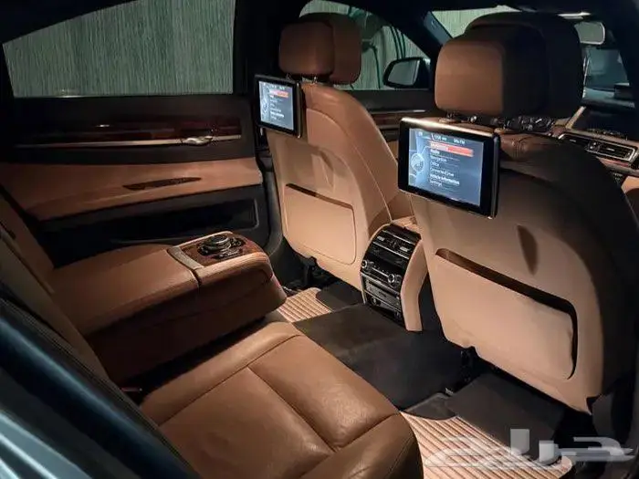 بي أم 730IL موديل 2015 3