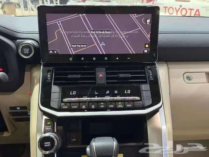 تويوتا لاندكروزر GXR L3 بنزين 2025 سعودي بالنقد والتقسيط 13