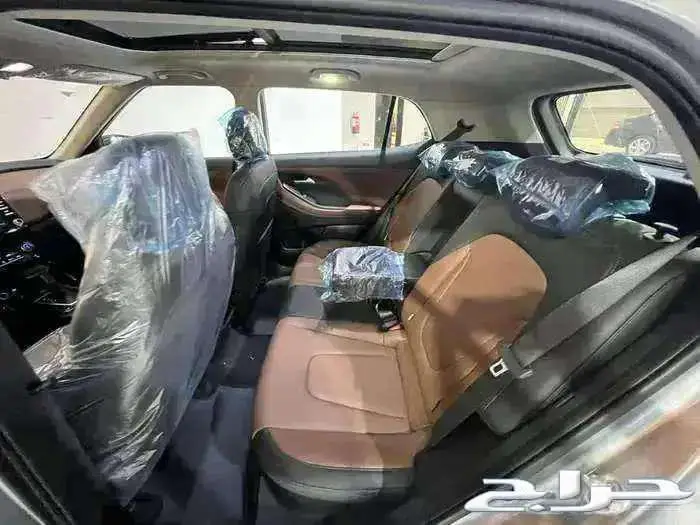 هيونداي كريتا كمفورد 2025 متوفره لدي معرض خالد كاش وتمويل 3