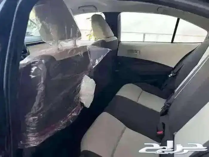 تويوتا كورولا XLI 2.0 طيس بنزين 2025 5