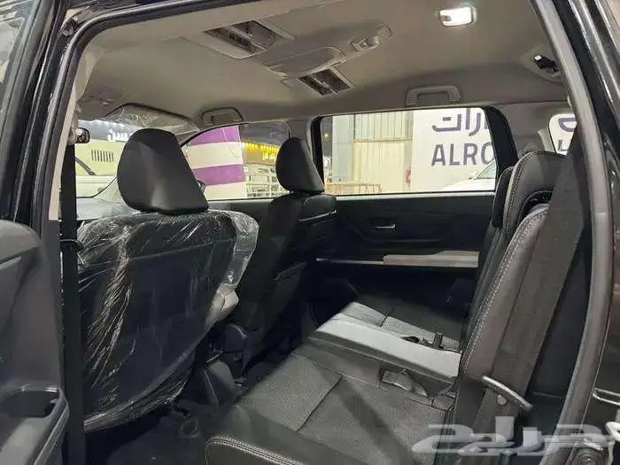 تويوتا فيلوز glx فل موديل 2025 7