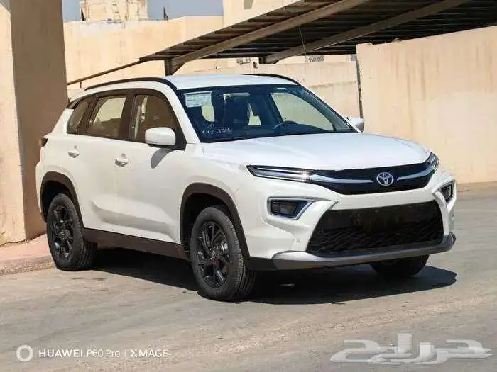 اوربان كروزر GL موديل 2025 بنزين حبه فقط لون ابيض لؤلؤي 1