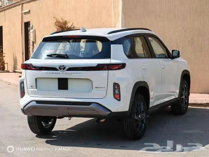 اوربان كروزر GL موديل 2025 بنزين حبه فقط لون ابيض لؤلؤي 5