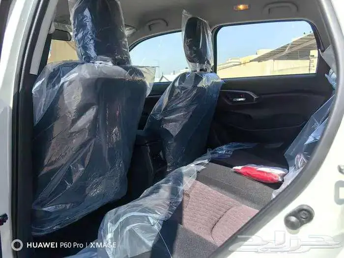 اوربان كروزر GL موديل 2025 بنزين حبه فقط لون ابيض لؤلؤي 10