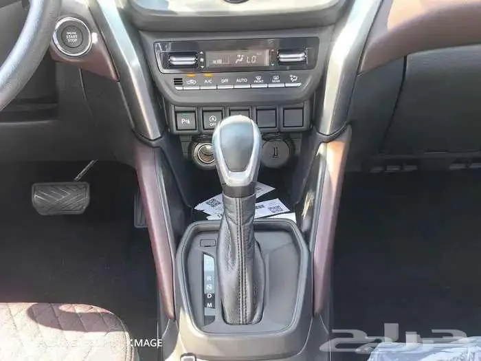 اوربان كروزر GL موديل 2025 بنزين حبه فقط لون ابيض لؤلؤي 11