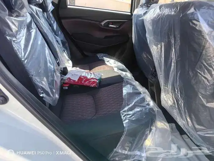 اوربان كروزر GL موديل 2025 بنزين حبه فقط لون ابيض لؤلؤي 15