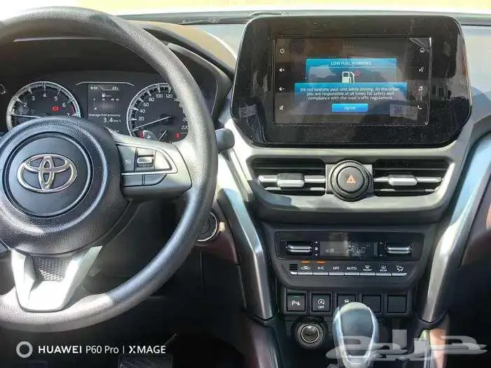 اوربان كروزر GL موديل 2025 بنزين حبه فقط لون ابيض لؤلؤي 22