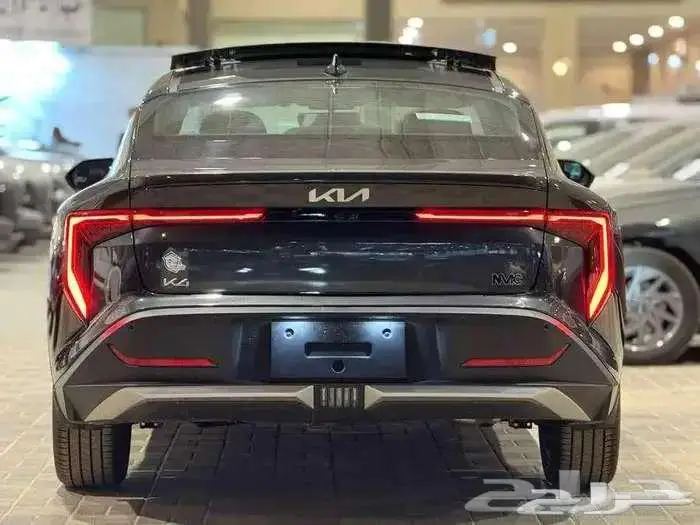 كيا K4 نص فل محرك 2.0 موديل 2026 13