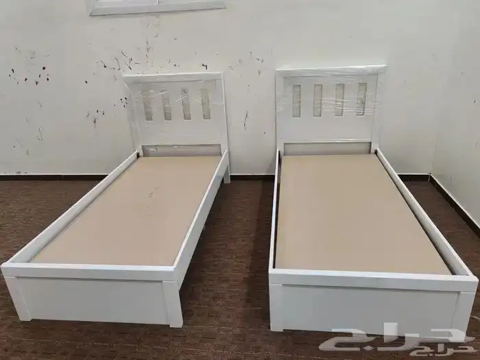 مراتب و بطانيات و مخدات و دواليب بسعر الجملة والقطاعي 25