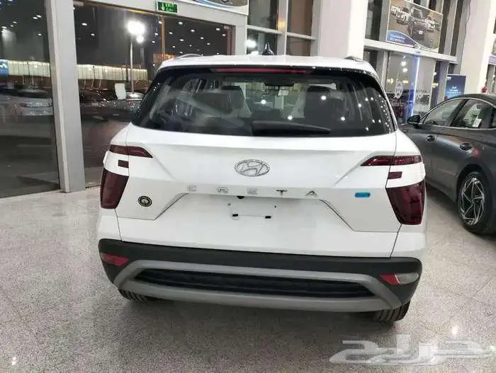 هيونداي كريتا 2025 كاش واقساط قطاف للسيارات القادسيه 4