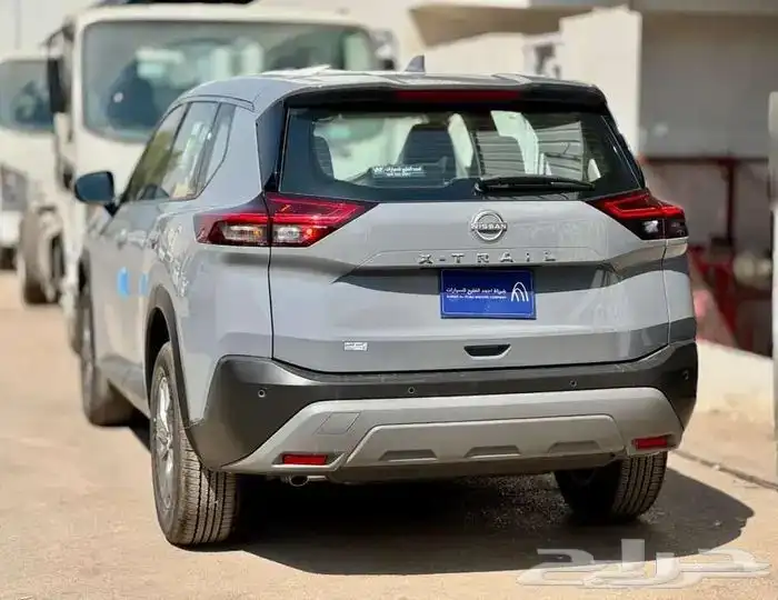 نيسان اكس تريل2026 ( 7 -5 )مقاعد استندر دبل وبدون دبل 5