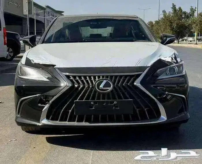 لكزس ES 350 cc نص فل 2025 بريمي كاش واقساط 2