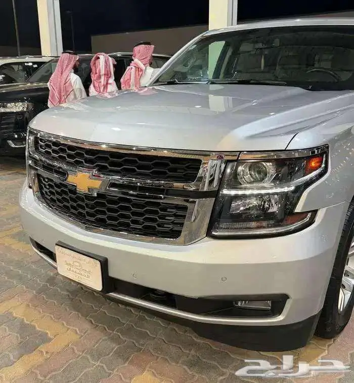 للبيع شيفرولية تاهو 2019 فئه LS دبل سعودي 5