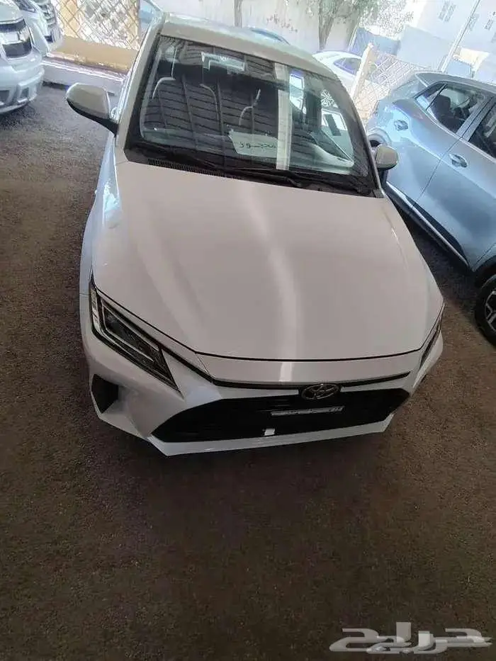 يارس ستاندر موديل 2026 حبه فقط لون ابيض لؤلؤي 3