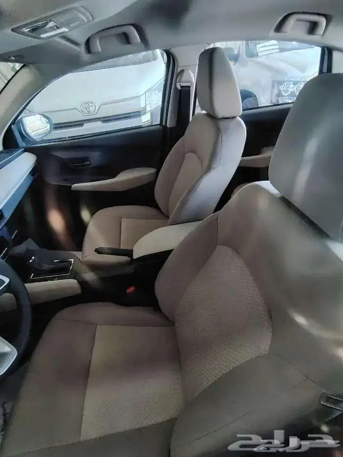 يارس ستاندر موديل 2026 حبه فقط لون ابيض لؤلؤي 11