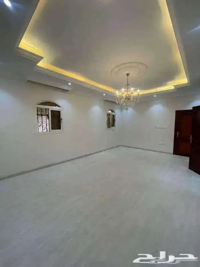 شقة للإيجار بحي الاجاويد 7