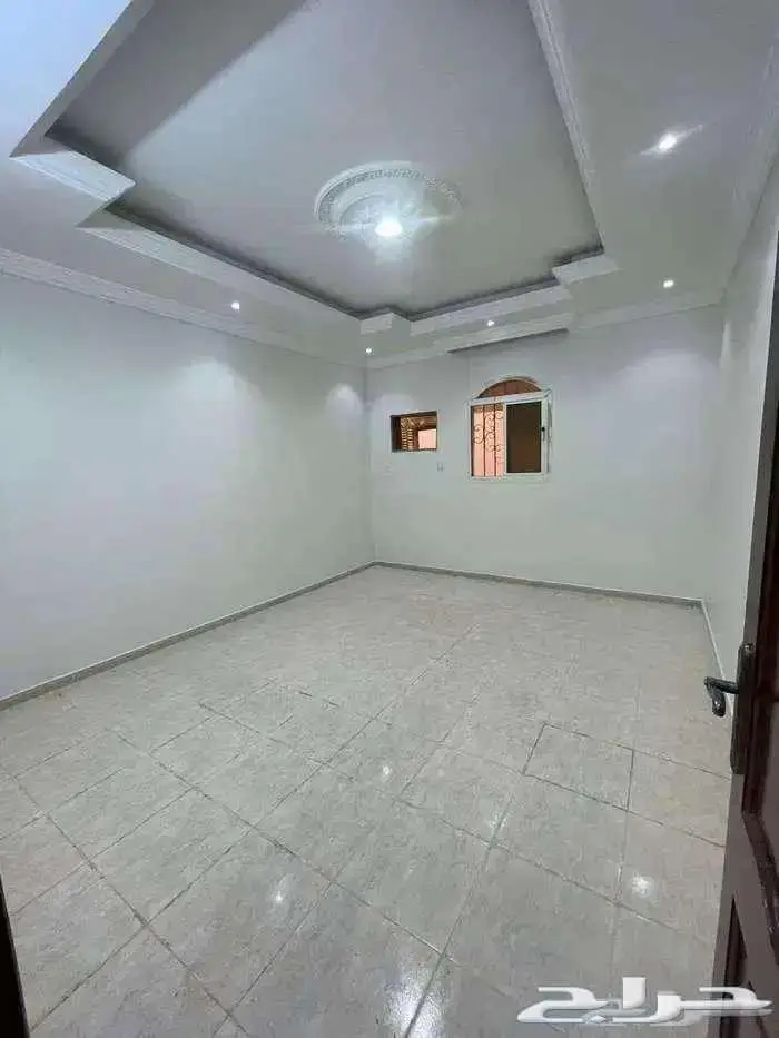 شقة للإيجار بحي الاجاويد 3