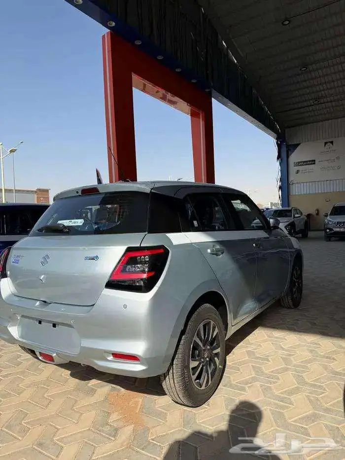 سوزوكي سويفت فل كامل 2025 0