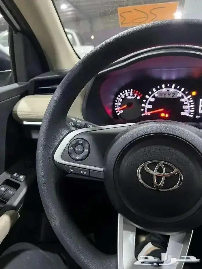 تويوتا يارس- 2026 فئه -Y 7