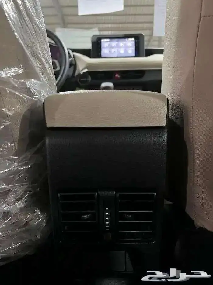 تويوتا يارس- 2026 فئه -Y 15