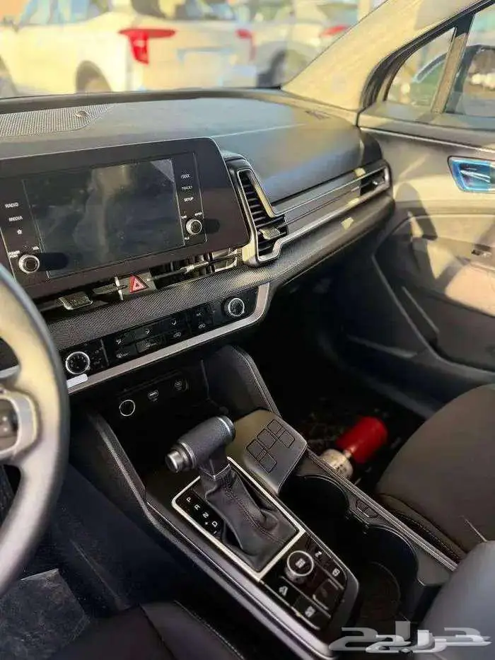 كيا سبورتاج ستاندر مكينة 2000 بسعر خااص 3