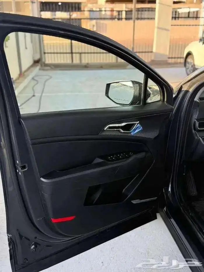 كيا سبورتاج ستاندر مكينة 2000 بسعر خااص 5