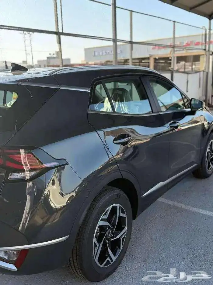 كيا سبورتاج ستاندر مكينة 2000 بسعر خااص 9