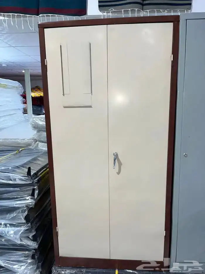 مراتب و بطانيات و مخدات و دواليب بسعر الجملة والقطاعي 17