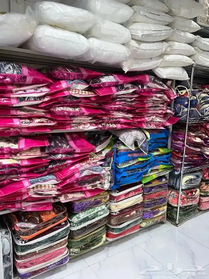 مراتب و بطانيات و مخدات و دواليب بسعر الجملة والقطاعي 12