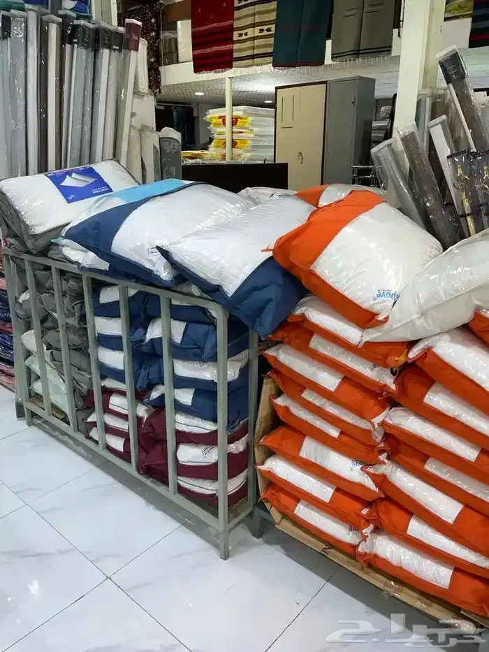 مراتب و بطانيات و مخدات و دواليب بسعر الجملة والقطاعي 15