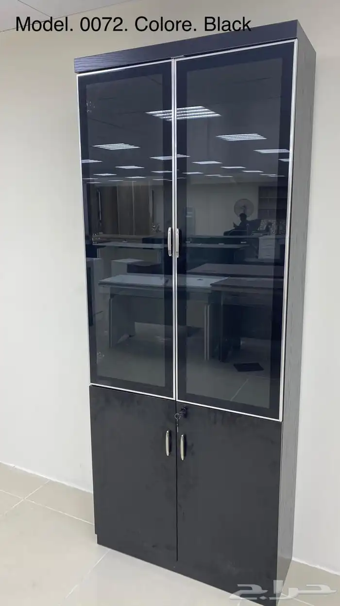 لدينا جميع أنواع الأثاث المكتبي المتوفر 61