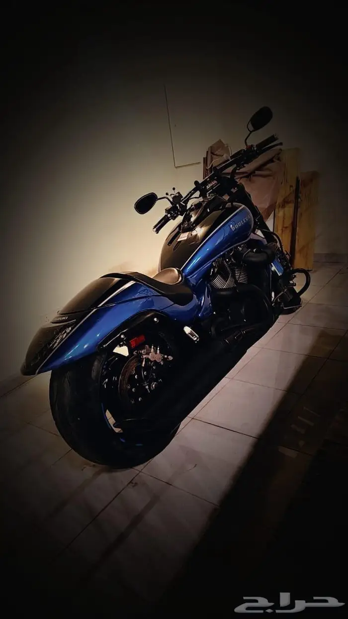 سوزوكي بوليفارد M109R 1