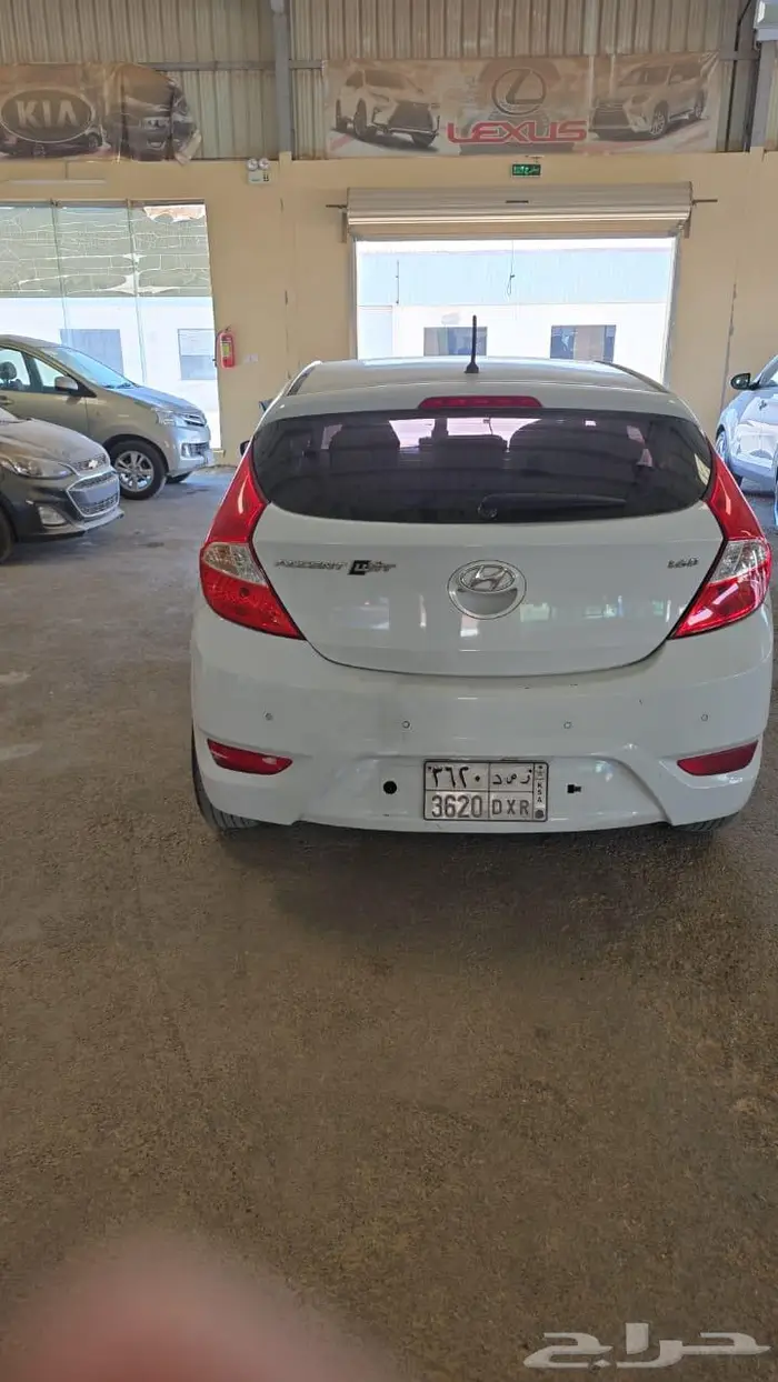 اكسنت ديزل هاتشباك 2018 3