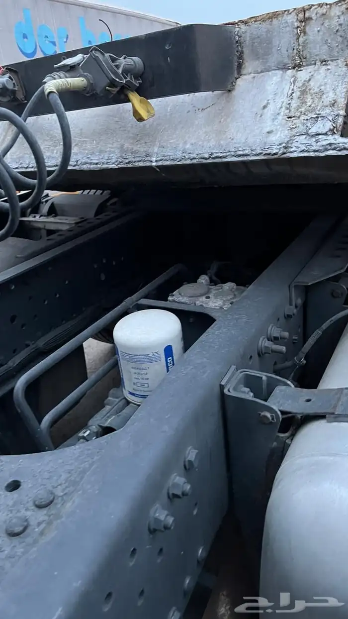 شاحنه اكتروس مديل 2011 2