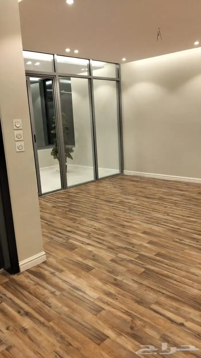 شقة 5 غرف للايجار 1