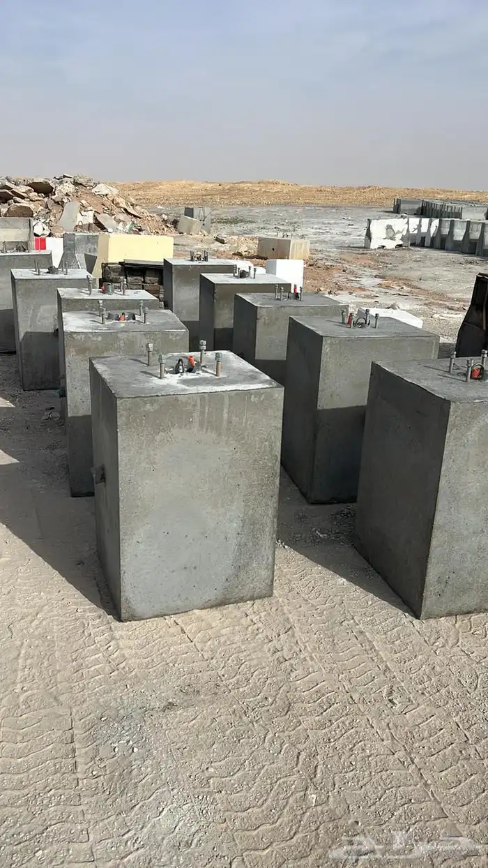 حجر نجرسي منتجات اسمنتيه قواعد اعمده اناره زينه حدائق 10